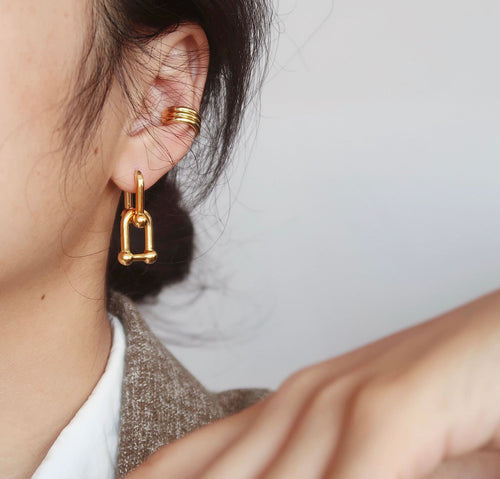 Maya Link Gold Earrings